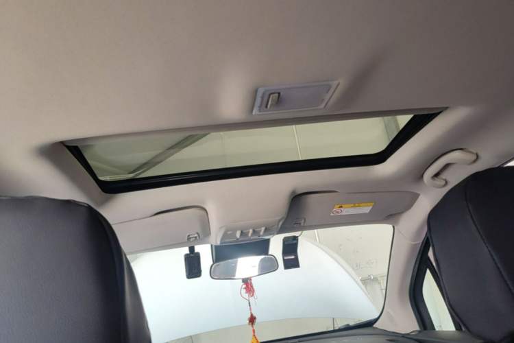 Used Buick Encore 2017 18T Automatic Two-Wheel Drive Urban Leading Model Headliner