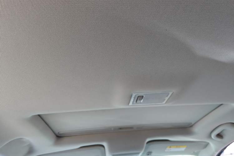 Used Buick Encore 2017 18T Automatic Two-Wheel Drive Urban Leading Model Headliner