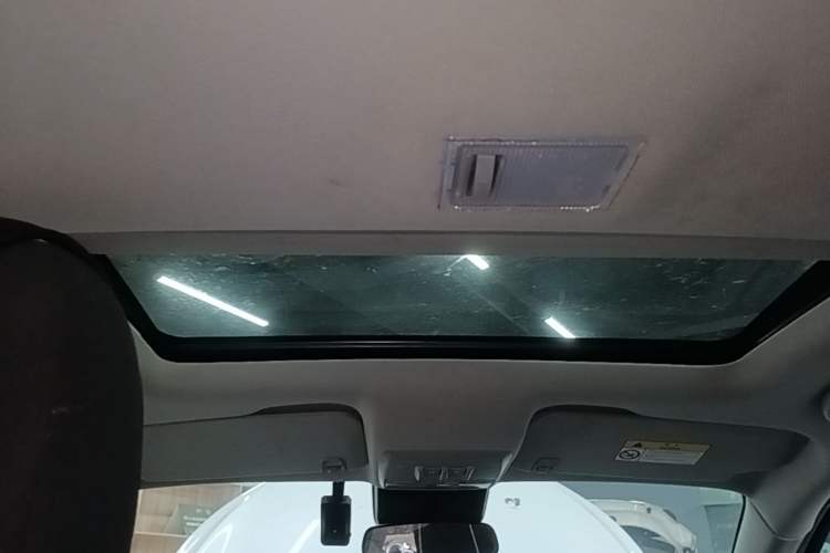 Used Buick Encore 2017 18T Automatic Two-Wheel Drive Urban Leading Model Headliner