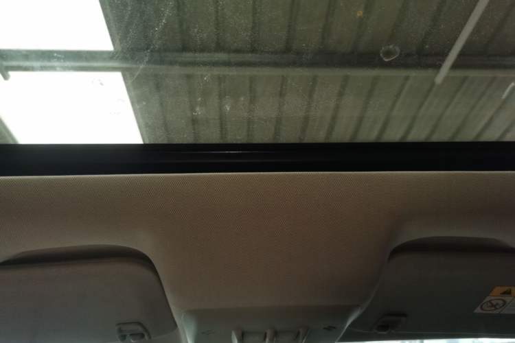 Used Buick Encore 2017 18T Automatic Two-Wheel Drive Urban Leading Model Headliner