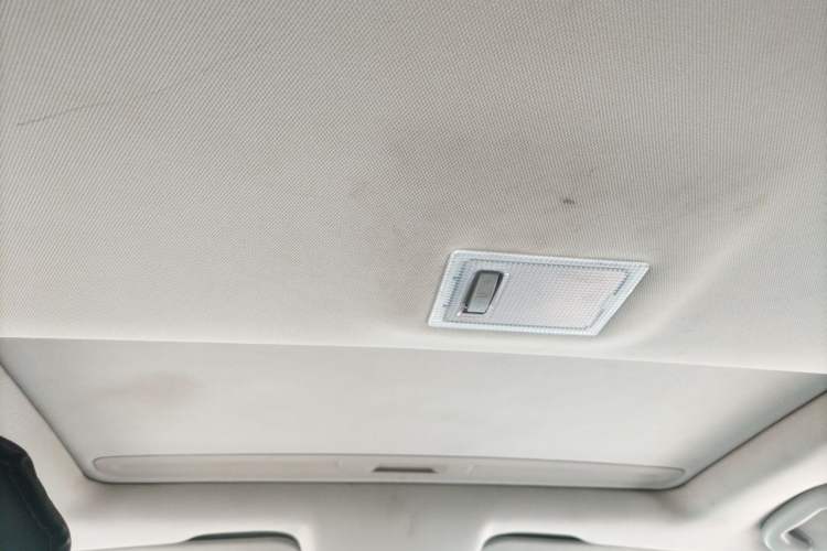 Used Buick Encore 2017 18T Automatic Two-Wheel Drive Urban Leading Model Headliner