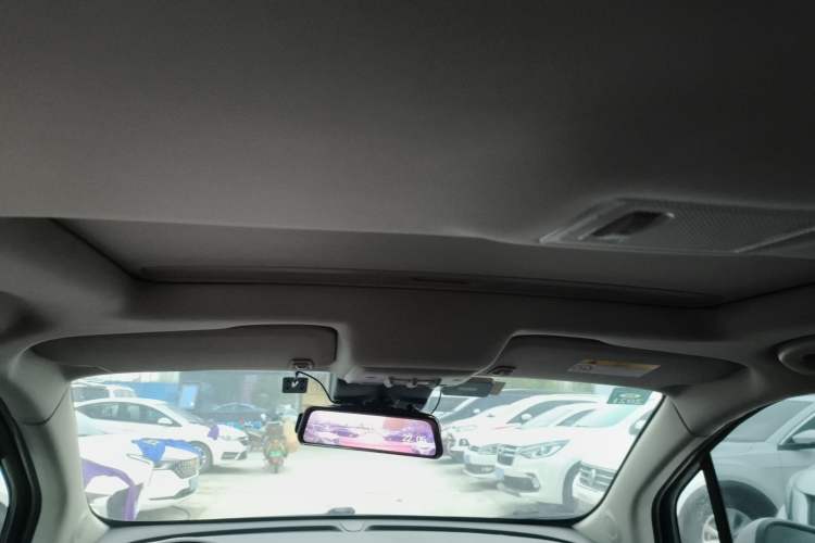 Used Buick Encore 2017 18T Automatic Two-Wheel Drive Urban Leading Model Headliner