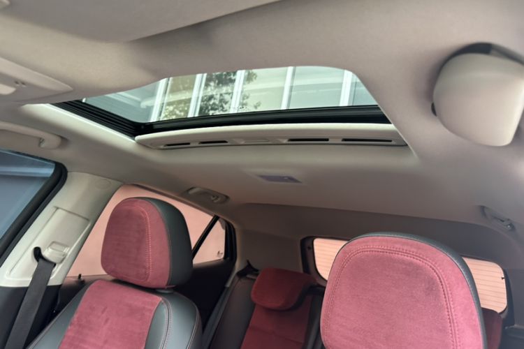 Used Buick Encore 2017 18T Automatic All-Wheel-Drive Flagship Model Headliner