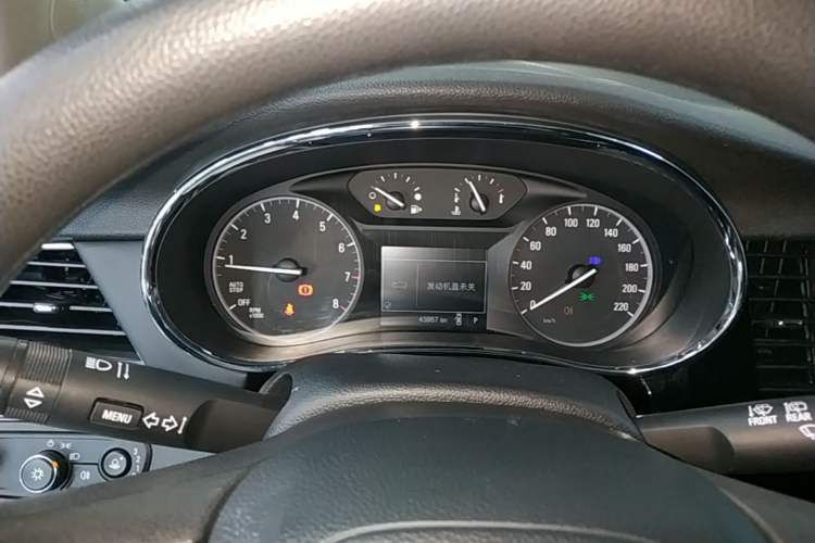 Used Buick Encore 2017 18T Automatic Two-Wheel Drive Urban Leading Model Instrument Cluster