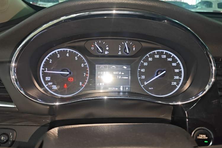 Used Buick Encore 2017 18T Automatic Two-Wheel Drive Urban Fashion Model Instrument Cluster