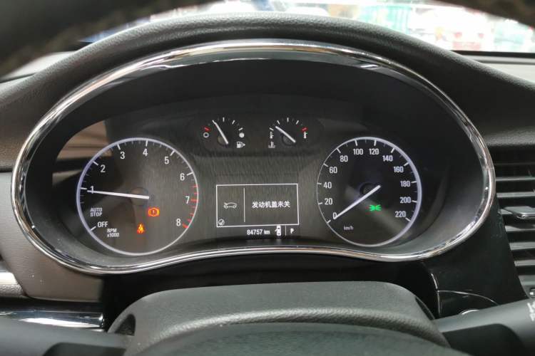 Used Buick Encore 2017 18T Automatic Two-Wheel Drive Urban Elite Model Instrument Cluster