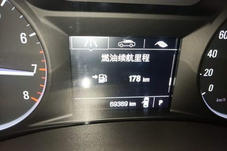 Used Buick Encore 2017 18T Automatic Two-Wheel Drive Urban Leading Model Instrument Cluster