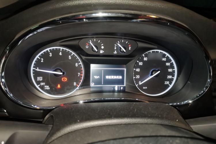 Used Buick Encore 2017 18T Automatic Two-Wheel Drive Urban Fashion Model Instrument Cluster