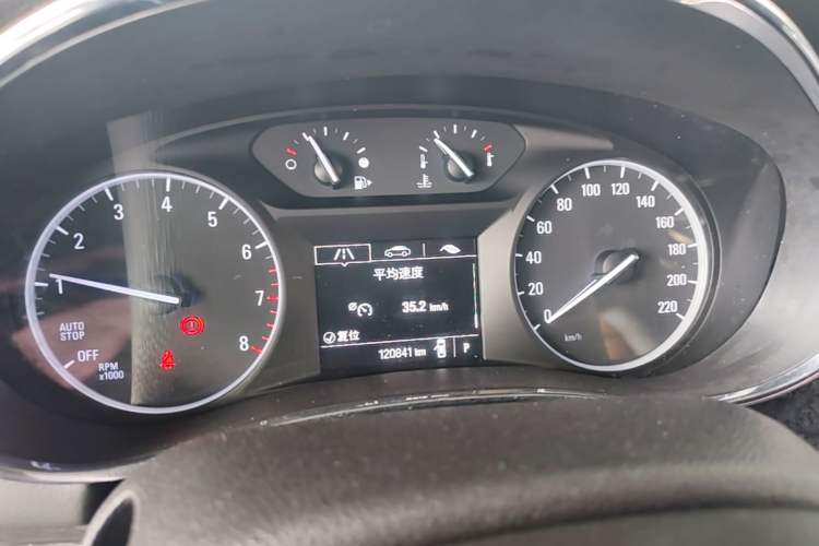 Used Buick Encore 2017 18T Automatic Two-Wheel Drive Urban Leading Model Instrument Cluster
