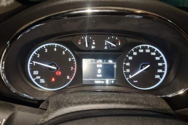Used Buick Encore 2017 18T Automatic Two-Wheel Drive Urban Leading Model Instrument Cluster