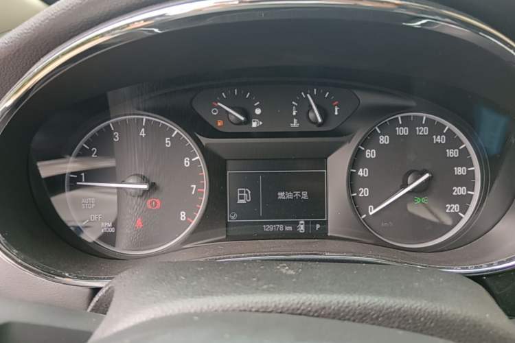 Used Buick Encore 2017 18T Automatic Two-Wheel Drive Urban Leading Model Instrument Cluster