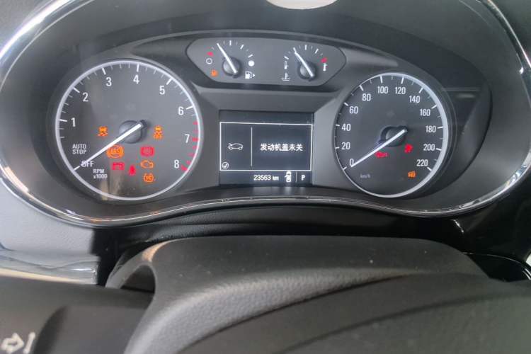 Used Buick Encore 2017 18T Automatic Two-Wheel Drive Urban Leading Model Instrument Cluster