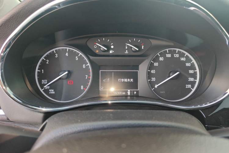 Used Buick Encore 2017 18T Automatic Two-Wheel Drive Urban Fashion Model Instrument Cluster