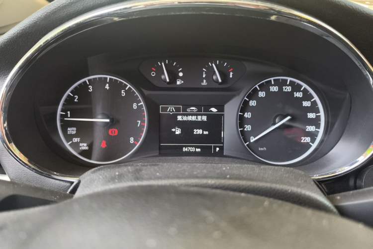 Used Buick Encore 2017 18T Automatic Two-Wheel Drive Urban Fashion Model Instrument Cluster