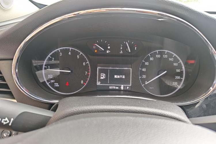 Used Buick Encore 2017 18T Automatic Two-Wheel Drive Urban Leading Model Instrument Cluster
