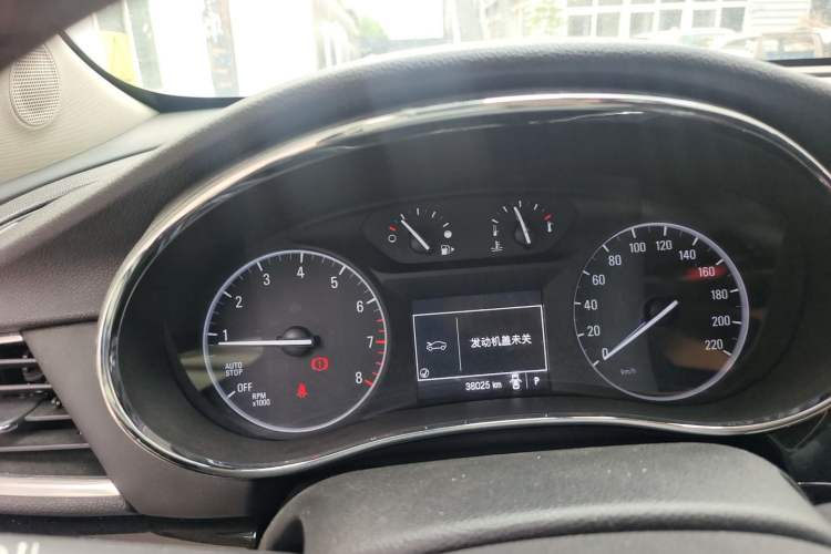 Used Buick Encore 2017 18T Automatic Two-Wheel Drive Urban Elite Model Instrument Cluster