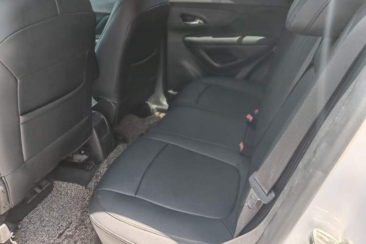 Used Buick Encore 2017 18T Automatic Two-Wheel Drive Urban Leading Model Interior 1
