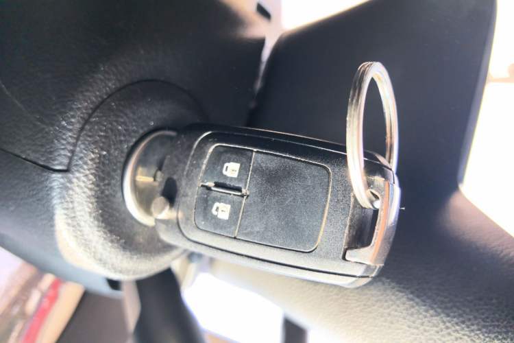 Used Buick Encore 2017 18T Automatic Two-Wheel Drive Urban Leading Model Interior 1