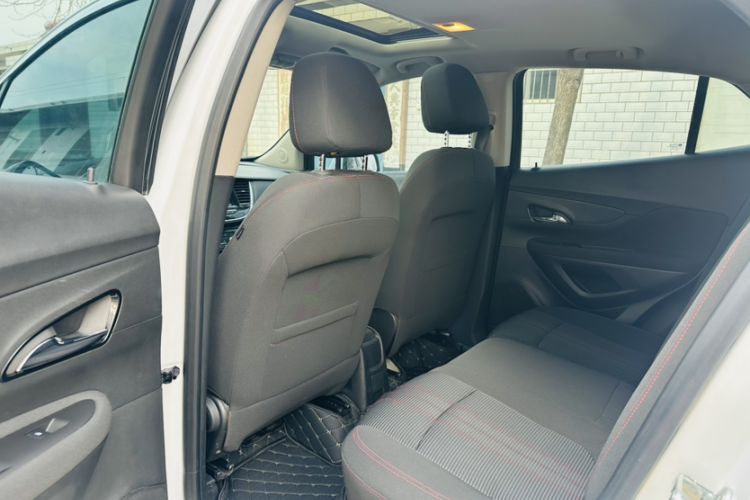 Used Buick Encore 2017 18T Automatic Two-Wheel Drive Urban Leading Model Interior 3