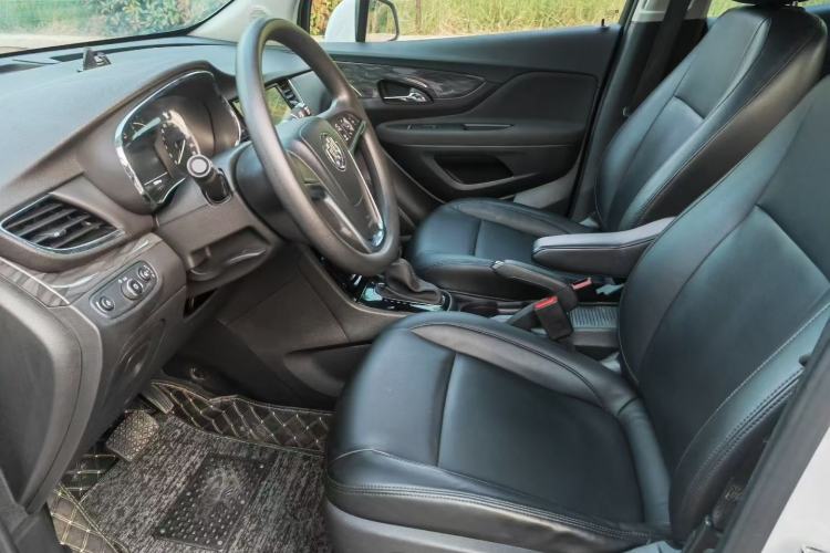 Used Buick Encore 2017 18T Automatic Two-Wheel Drive Urban Leading Model Interior 4