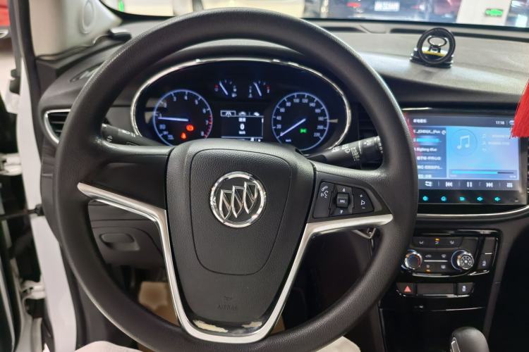 Used Buick Encore 2017 18T Automatic Two-Wheel Drive Urban Leading Model Interior 5