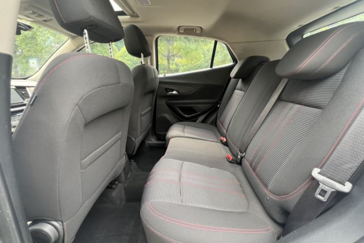 Used Buick Encore 2017 18T Automatic Two-Wheel Drive Urban Leading Model Interior 6