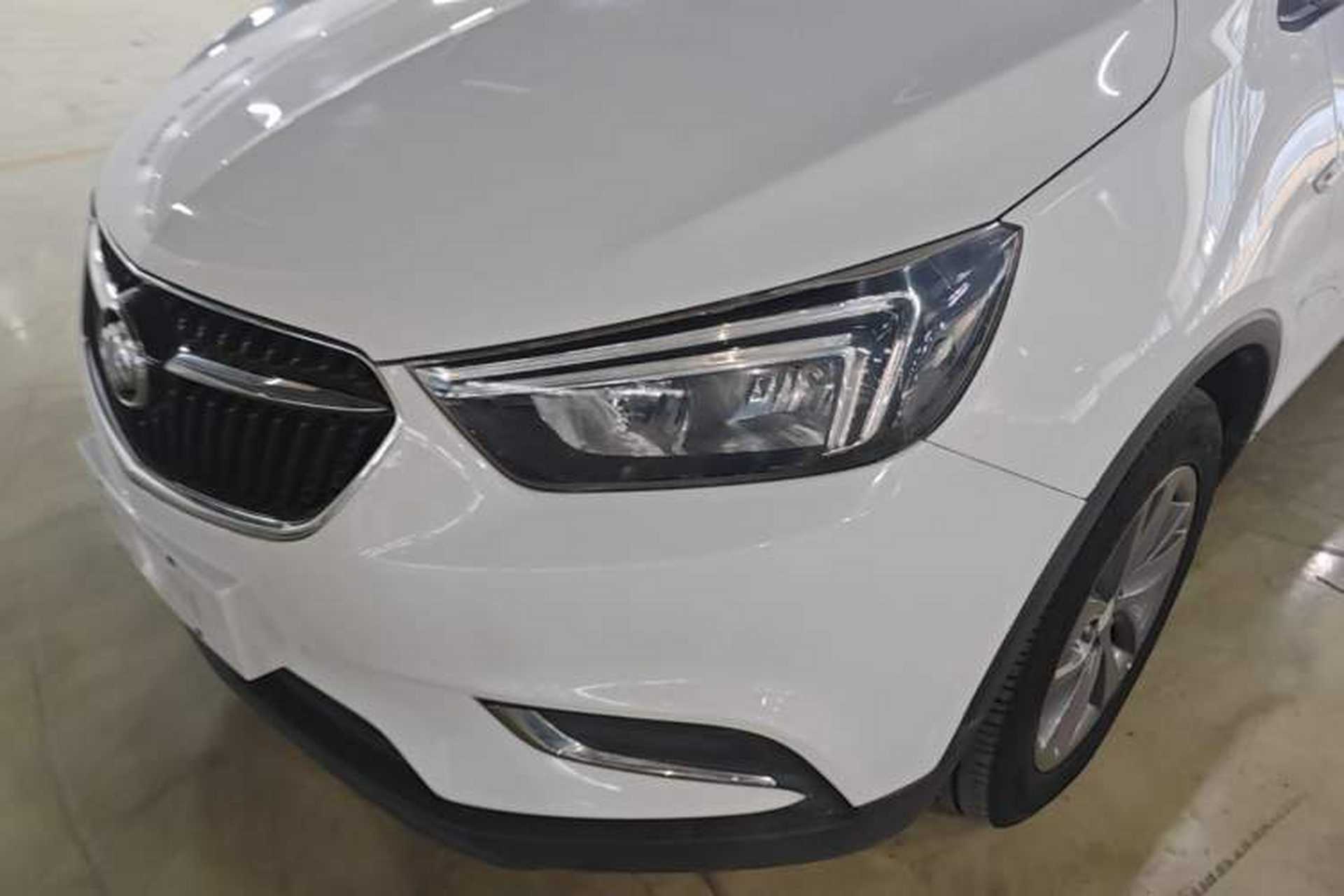 Used Buick Encore 2017 18T Automatic Two-Wheel Drive Urban Fashion Model Left Front Headlight