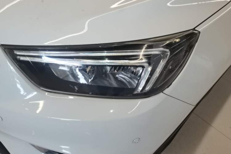 Used Buick Encore 2017 18T Automatic Two-Wheel Drive Urban Leading Model Left Front Headlight