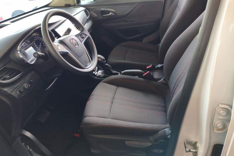 Used Buick Encore 2017 18T Automatic Two-Wheel Drive Urban Fashion Model Left Front Seat