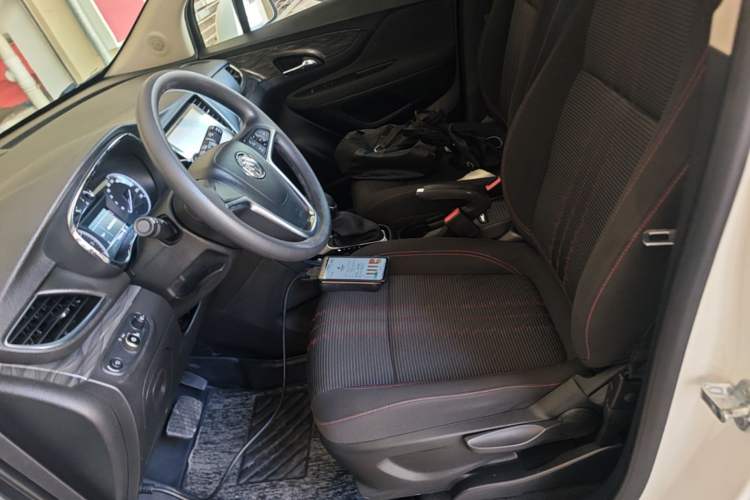 Used Buick Encore 2017 18T Automatic Two-Wheel Drive Urban Leading Model Left Front Seat
