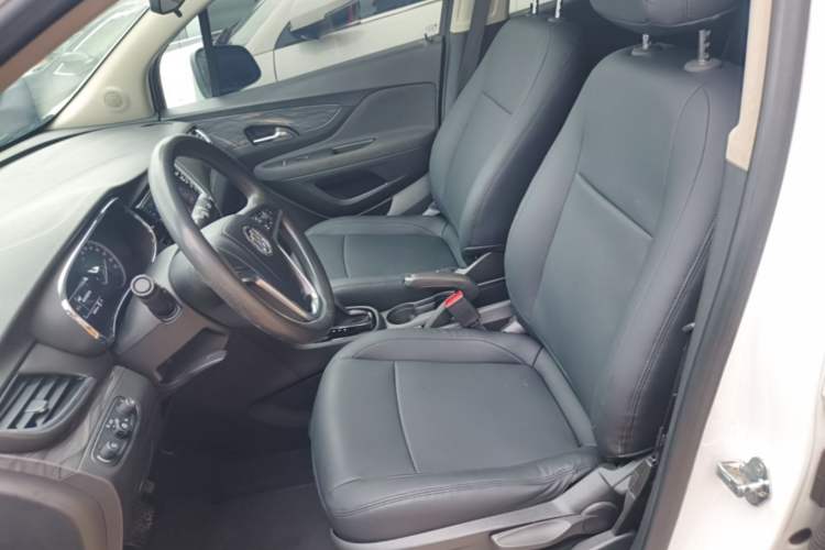 Used Buick Encore 2017 18T Automatic Two-Wheel Drive Urban Fashion Model Left Front Seat