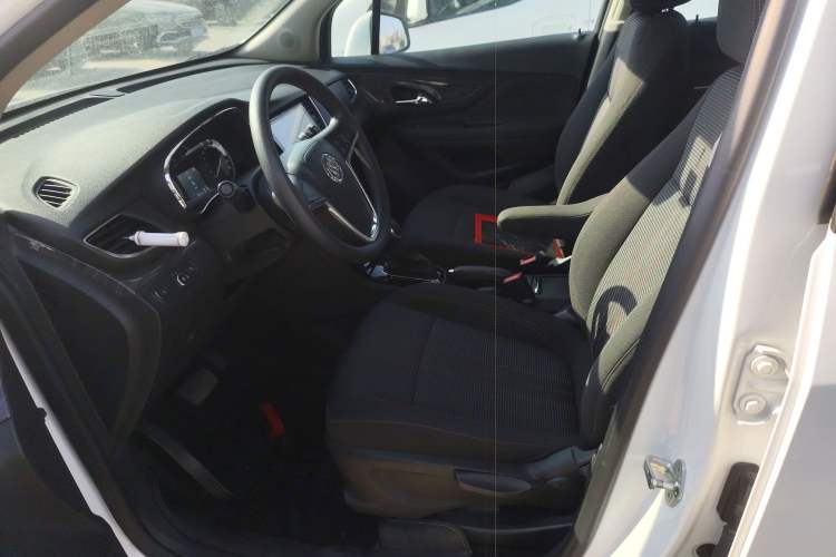 Used Buick Encore 2017 18T Automatic Two-Wheel Drive Urban Leading Model Left Front Seat