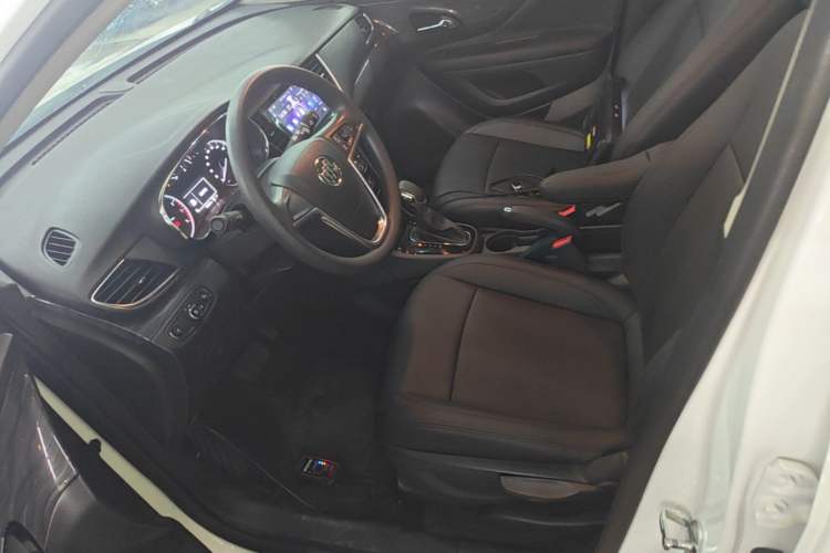 Used Buick Encore 2017 18T Automatic Two-Wheel Drive Urban Fashion Model Left Front Seat