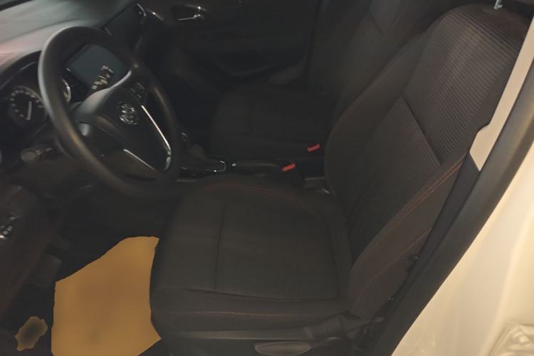 Used Buick Encore 2017 18T Automatic Two-Wheel Drive Urban Leading Model Left Front Seat