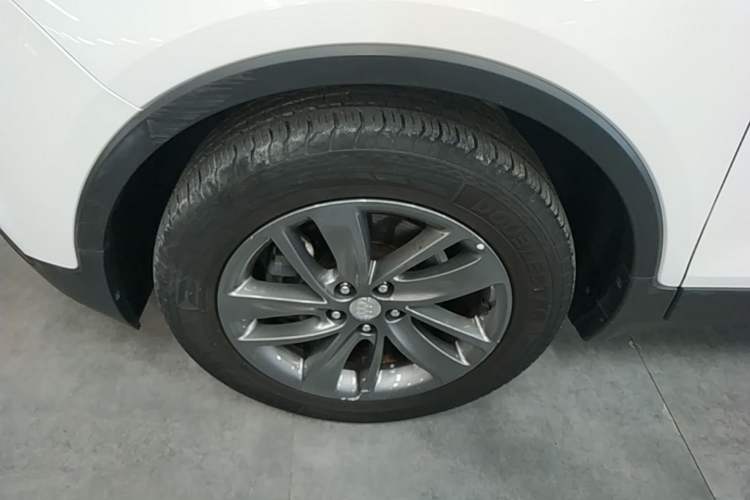 Used Buick Encore 2017 18T Automatic Two-Wheel Drive Urban Leading Model Left Front Wheel Hub