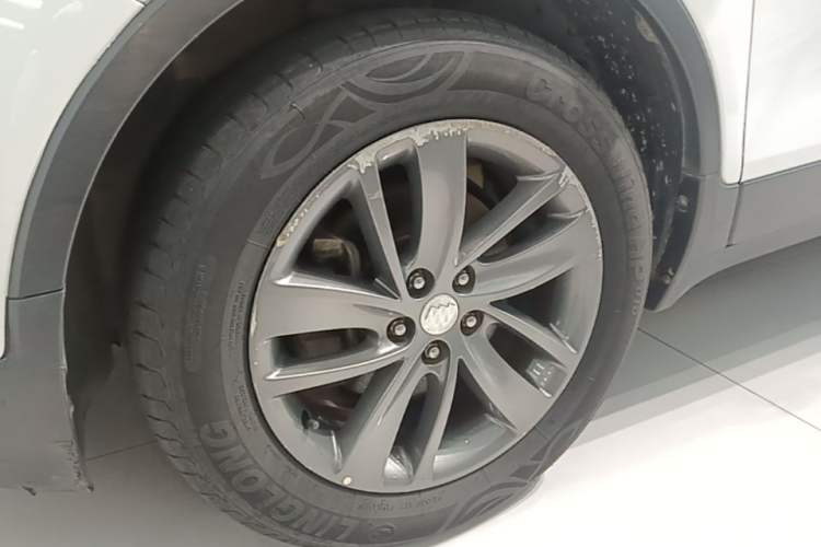 Used Buick Encore 2017 18T Automatic Two-Wheel Drive Urban Leading Model Left Front Wheel Hub