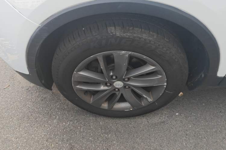 Used Buick Encore 2017 18T Automatic Two-Wheel Drive Urban Leading Model Left Front Wheel Hub