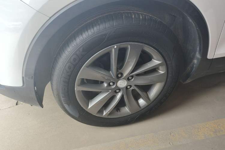 Used Buick Encore 2017 18T Automatic Two-Wheel Drive Urban Leading Model Left Front Wheel Hub