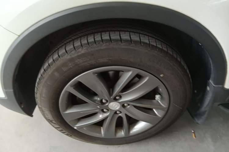 Used Buick Encore 2017 18T Automatic Two-Wheel Drive Urban Leading Model Left Front Wheel Hub