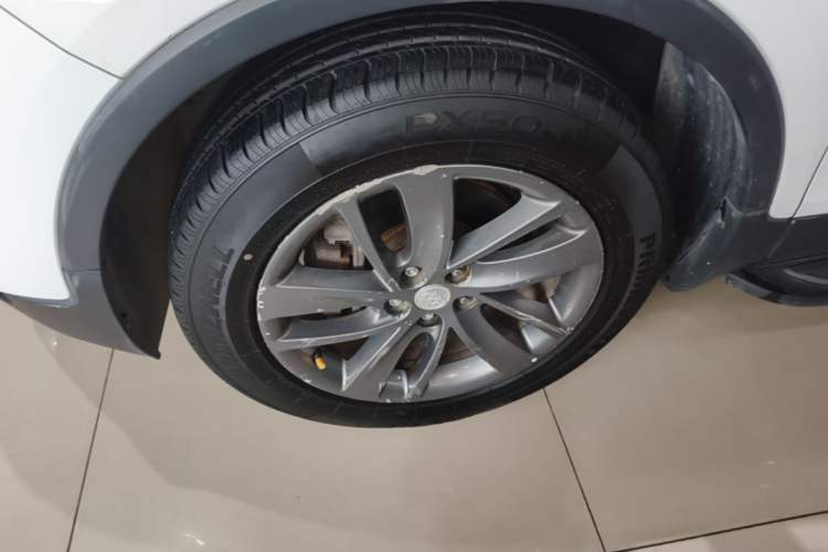 Used Buick Encore 2017 18T Automatic Two-Wheel Drive Urban Leading Model Left Front Wheel Hub