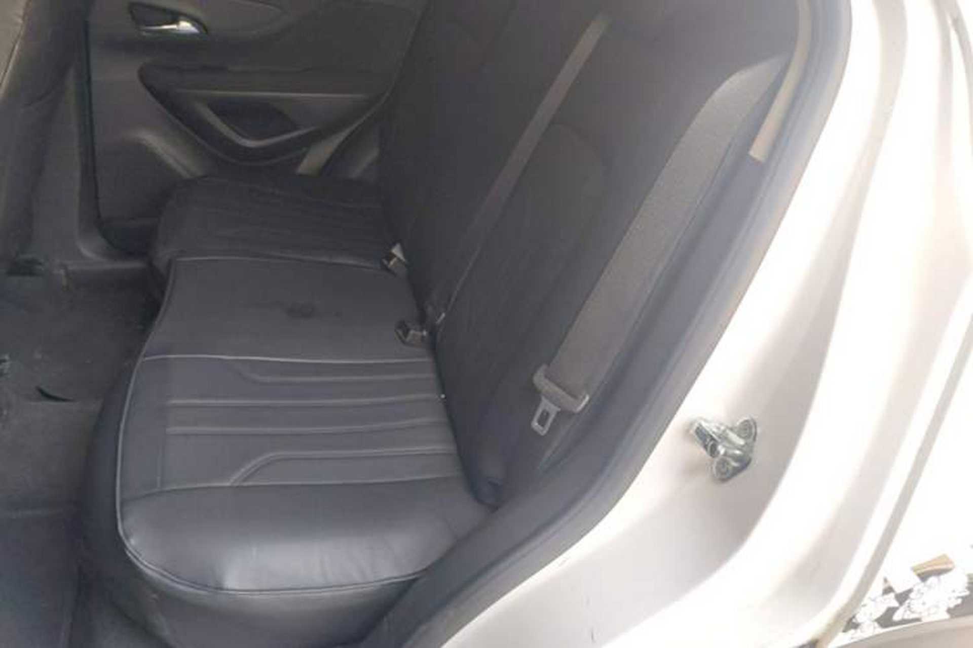 Used Buick Encore 2017 18T Automatic Two-Wheel Drive Urban Leading Model Left Rear Seat