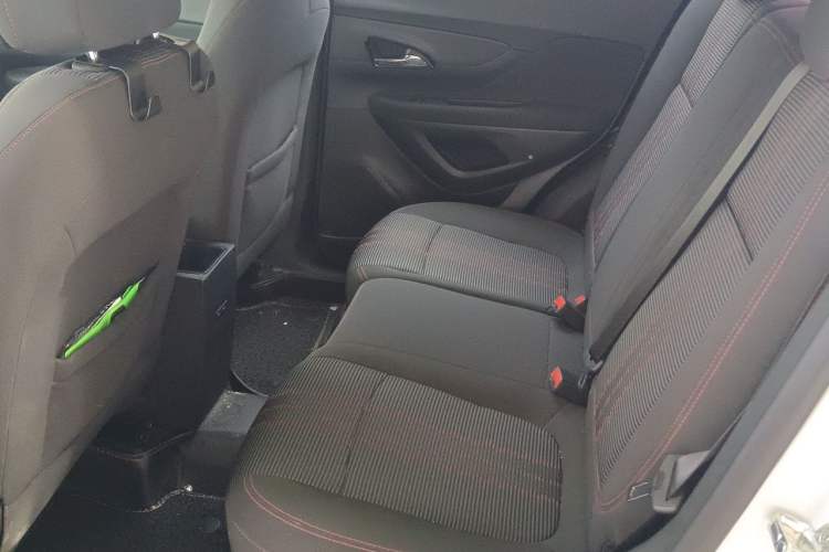 Used Buick Encore 2017 18T Automatic Two-Wheel Drive Urban Leading Model Left Rear Seat