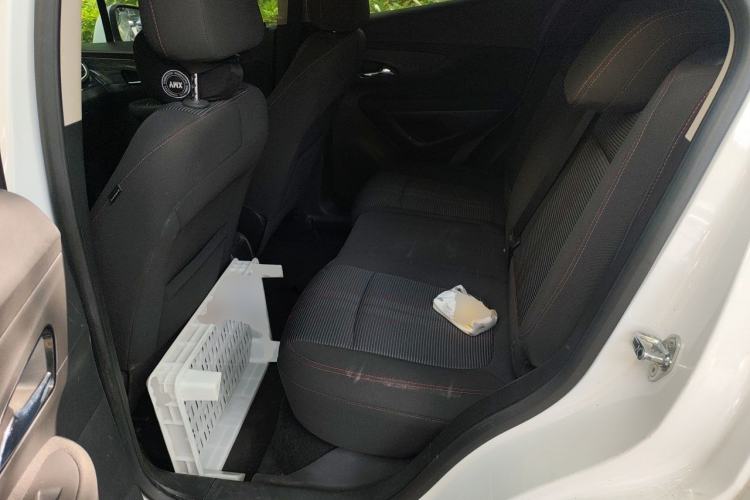 Used Buick Encore 2017 18T Automatic Two-Wheel Drive Urban Leading Model Left Rear Seat