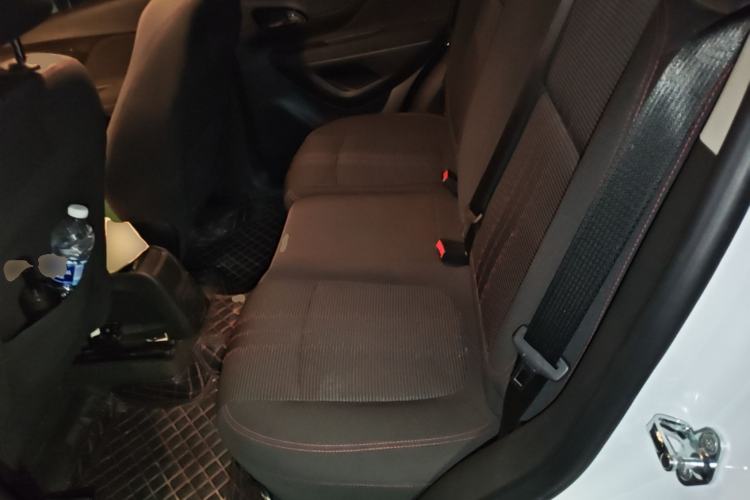 Used Buick Encore 2017 18T Automatic Two-Wheel Drive Urban Leading Model Left Rear Seat