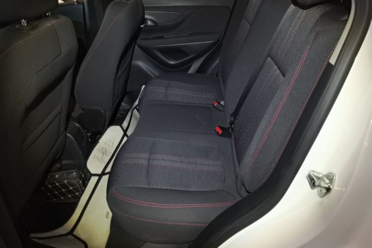 Used Buick Encore 2017 18T Automatic Two-Wheel Drive Urban Leading Model Left Rear Seat