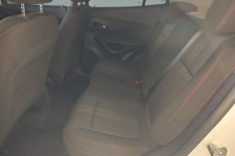 Used Buick Encore 2017 18T Automatic Two-Wheel Drive Urban Leading Model Left Rear Seat