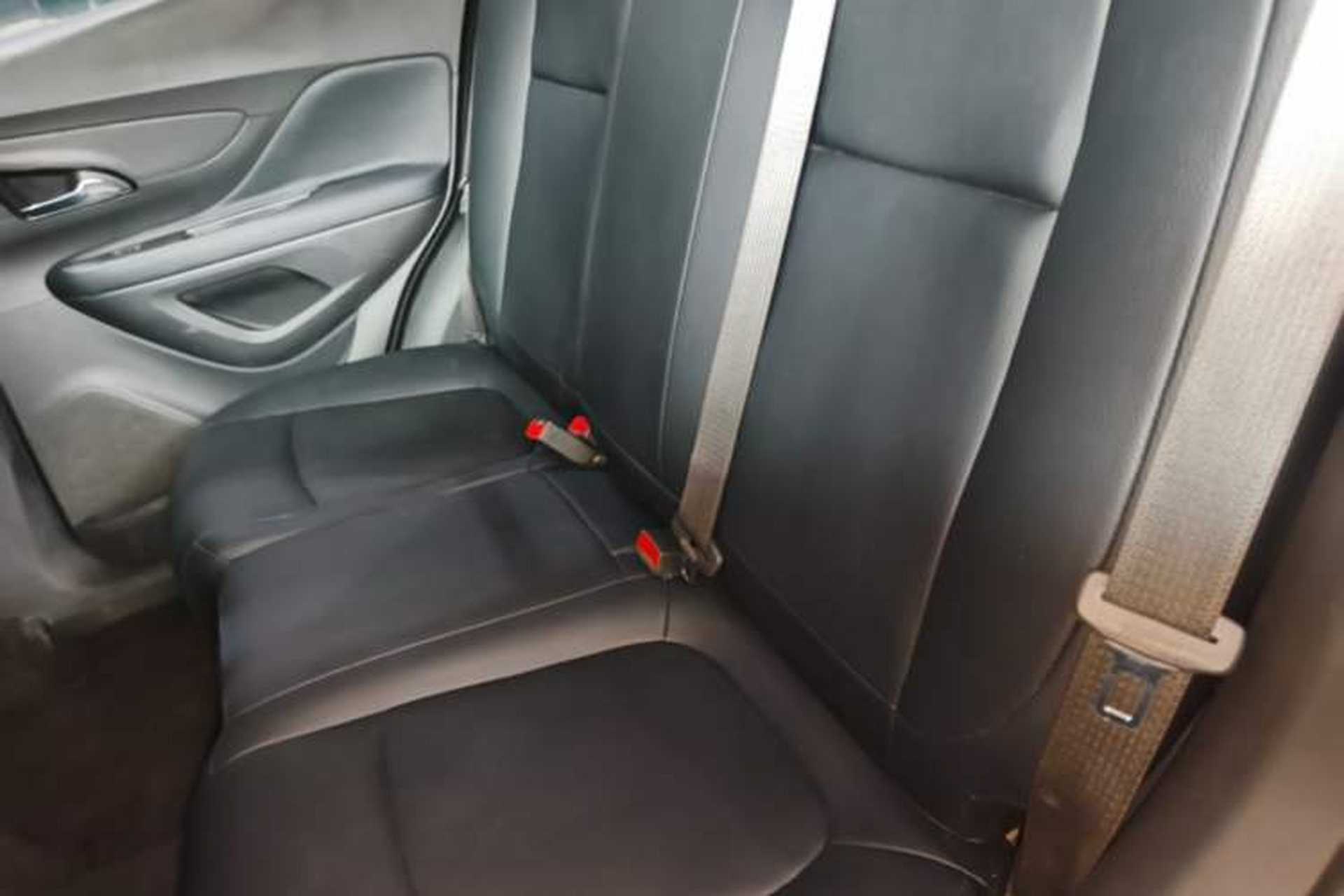 Used Buick Encore 2017 18T Automatic Two-Wheel Drive Urban Leading Model Left Rear Seat