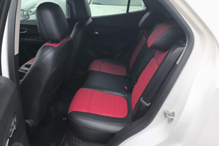 Used Buick Encore 2017 18T Automatic Two-Wheel Drive Urban Leading Model Left Rear Seat