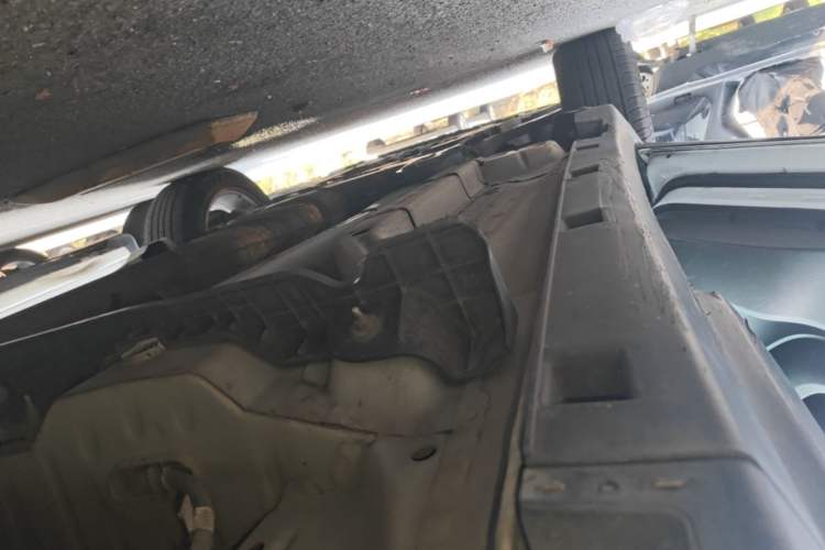 Used Buick Encore 2017 18T Automatic Two-Wheel Drive Urban Leading Model Left Side Sill