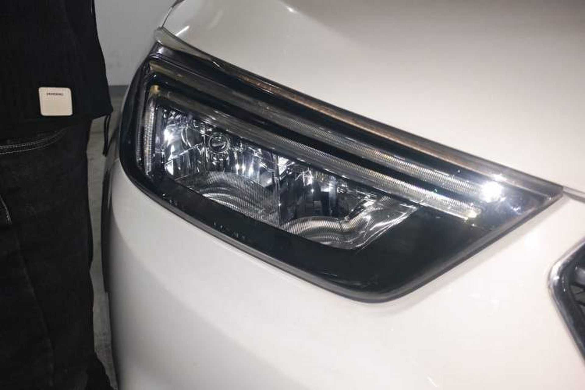 Used Buick Encore 2017 18T Automatic Two-Wheel Drive Urban Leading Model Right Front Headlight